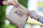 Сеть KFC осталась без своего основного продукта