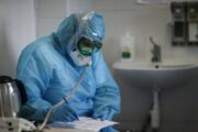 Вирусолог спрогнозировал сроки пятой волны коронавируса в России