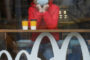 «Макдоналдс» объявил о закрытии ресторанов на Украине